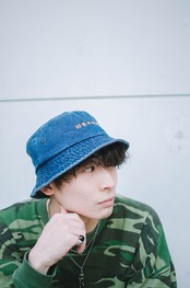 四畳半帝国 bucket hat Blue