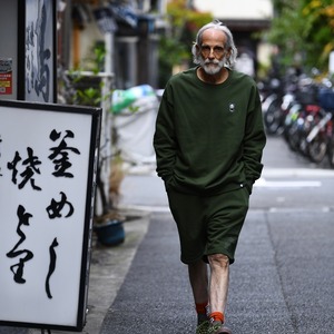 【HIPANDA ハイパンダ】男女兼用 クルーネック スウェット トレーナー UNISEX CREW NECK SWEAT SHIRT / WHITE・BLACK・KHAKI・DARK GREEN・GREEN