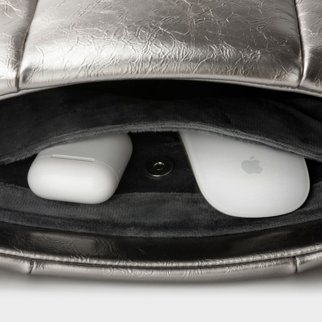 Minimal puffy pc case A00144