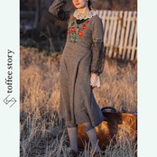 夢を彩るレトロエレガンス:レースのドールカラーとチュールスリーブのロココ調ワンピース Y0187