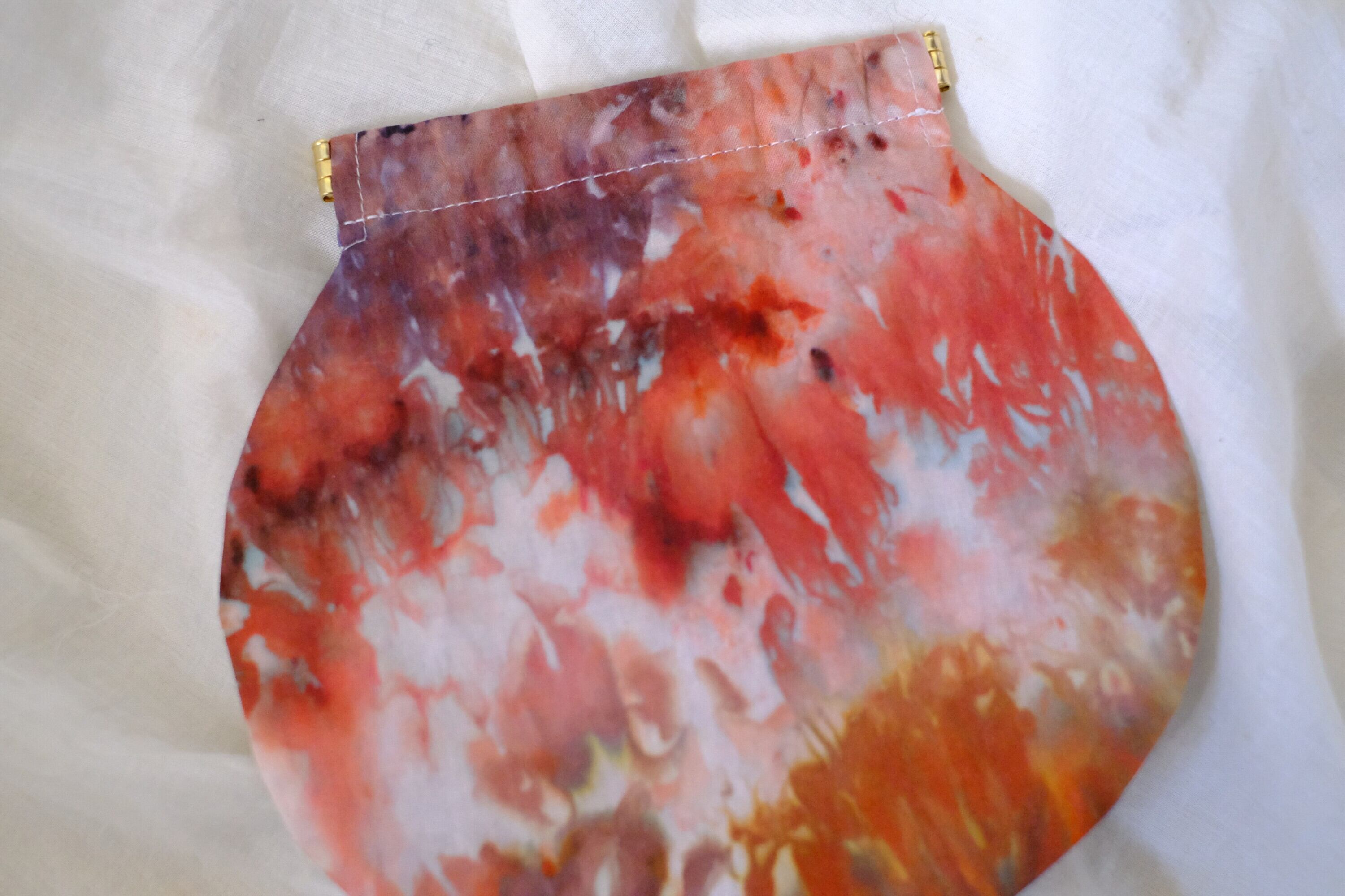 バネ口ポーチ　o-0531