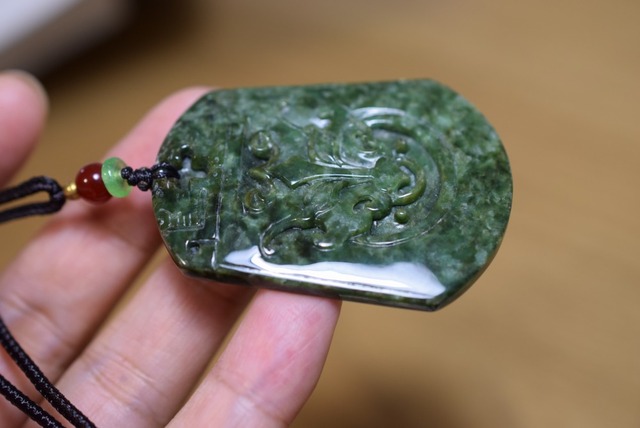 美品】本翡翠 ジェダイト 硬玉 グリーン ネックレス みにくく