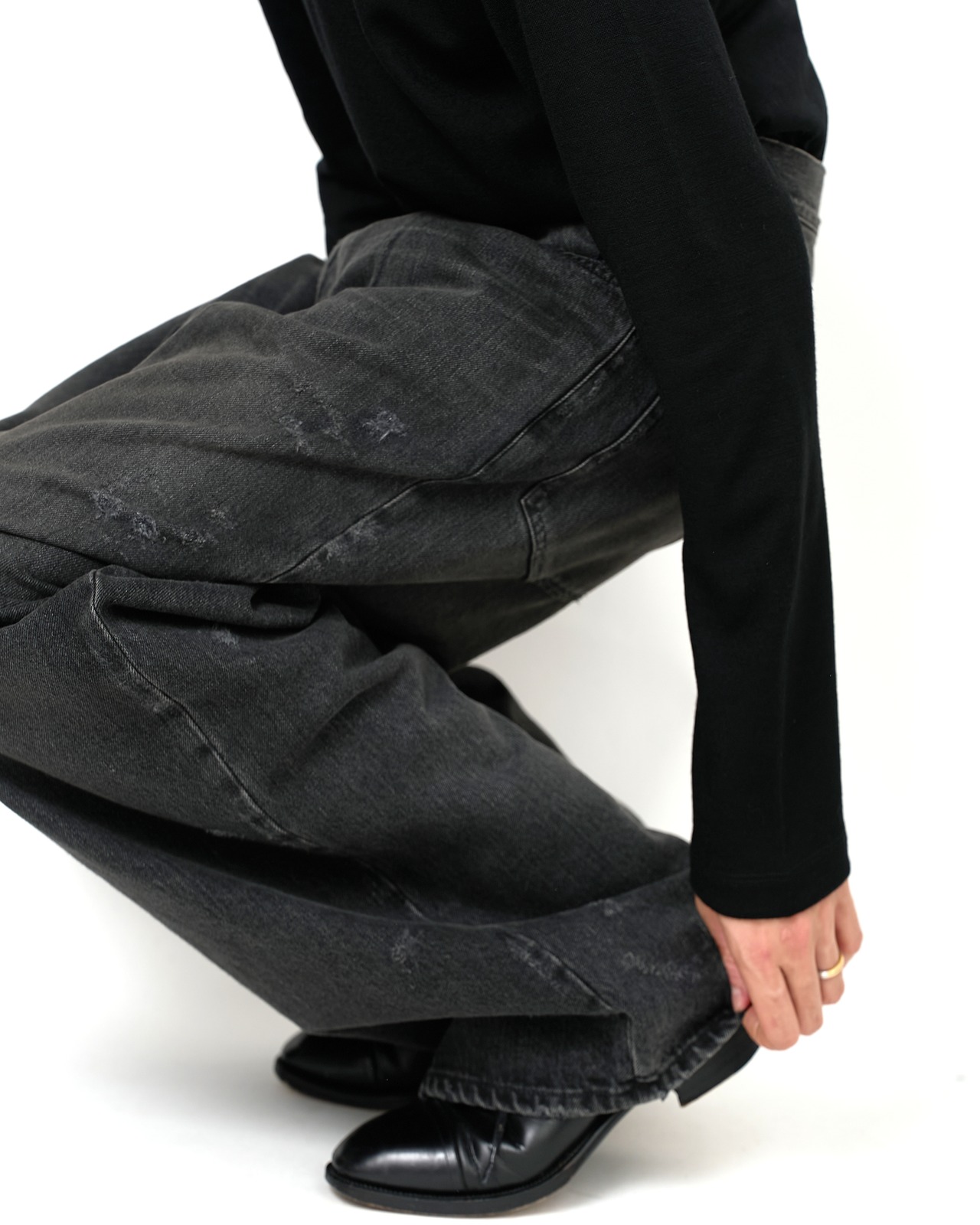 ssstein "BAGGY DENIM JEANS 〔BLACK〕"