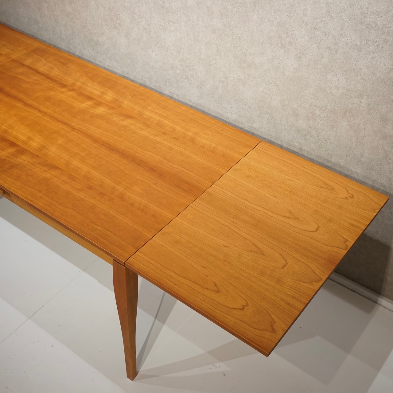 ACTUS アクタス porada ポラダ ARLEKIN アーレキン ダイニングテーブル エクステンションテーブル 伸長式 テーブル 食卓 イタリア モダン 北欧 ナチュラル