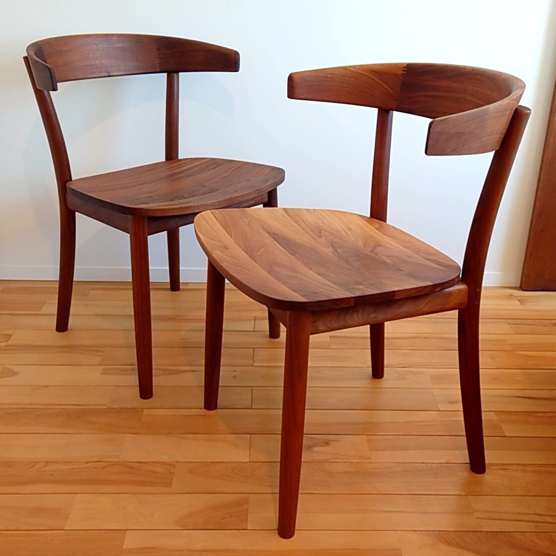 無印良品 REAL FURNITURE ウォールナット無垢材チェア 深澤直人 ② 