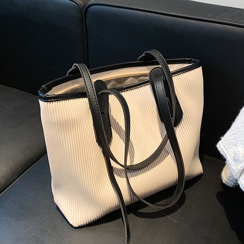 カジュアルショルダーバッグプリーツ トートバッグ ハンドバッグ Tiancai_Wing_Bag75561535863