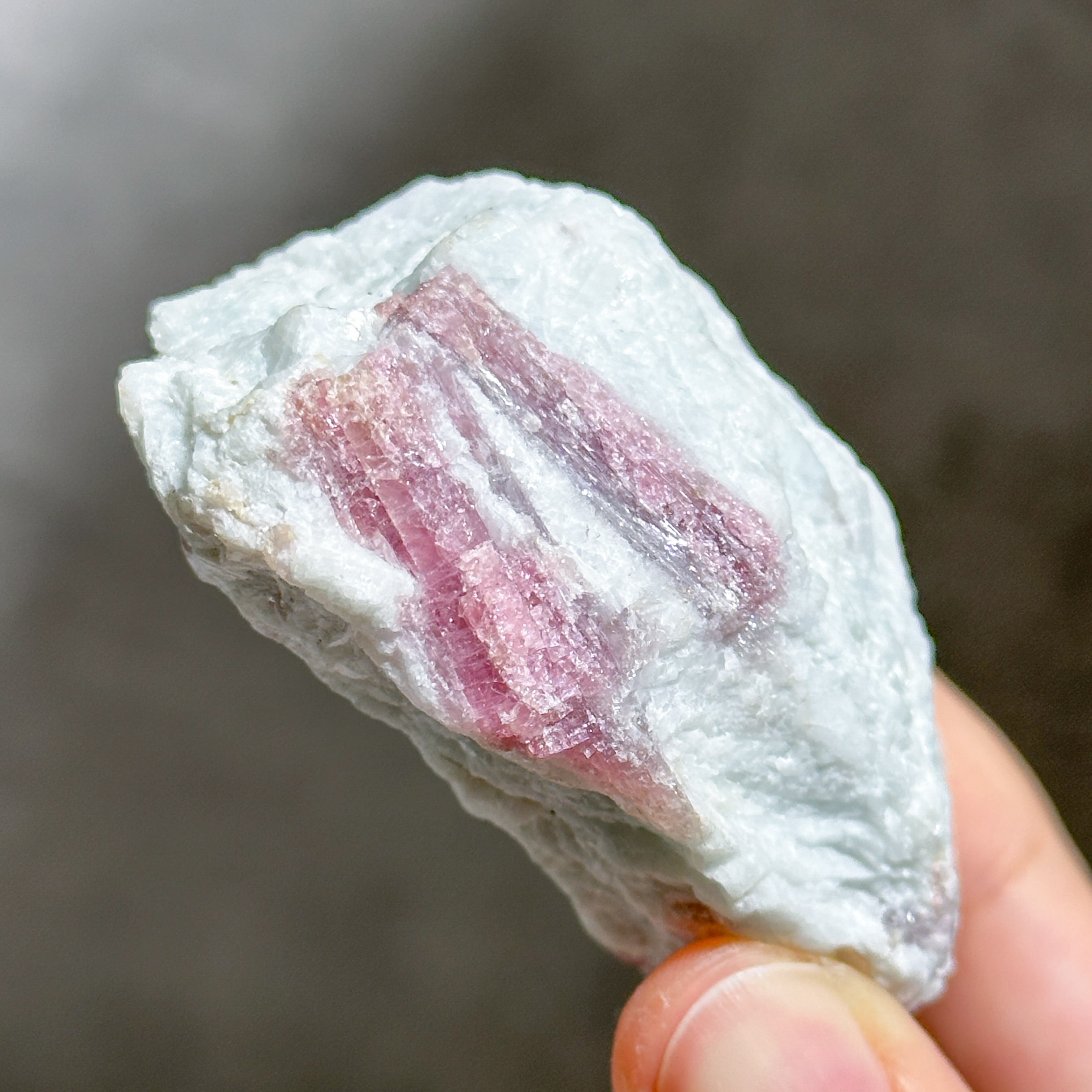 昔、ルビー原石ピンクトルマリン原石 昔、ルビー原石ピンクトルマリン原石 ピンクトルマリン ｜石の販売専門