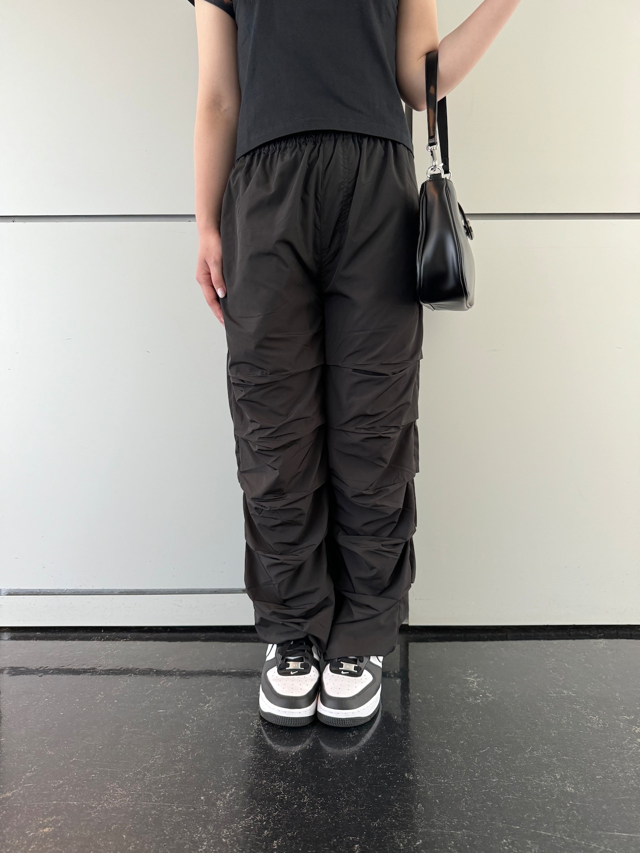 【X-girl】LOOSE FIT TUCK PANTS【エックスガール】