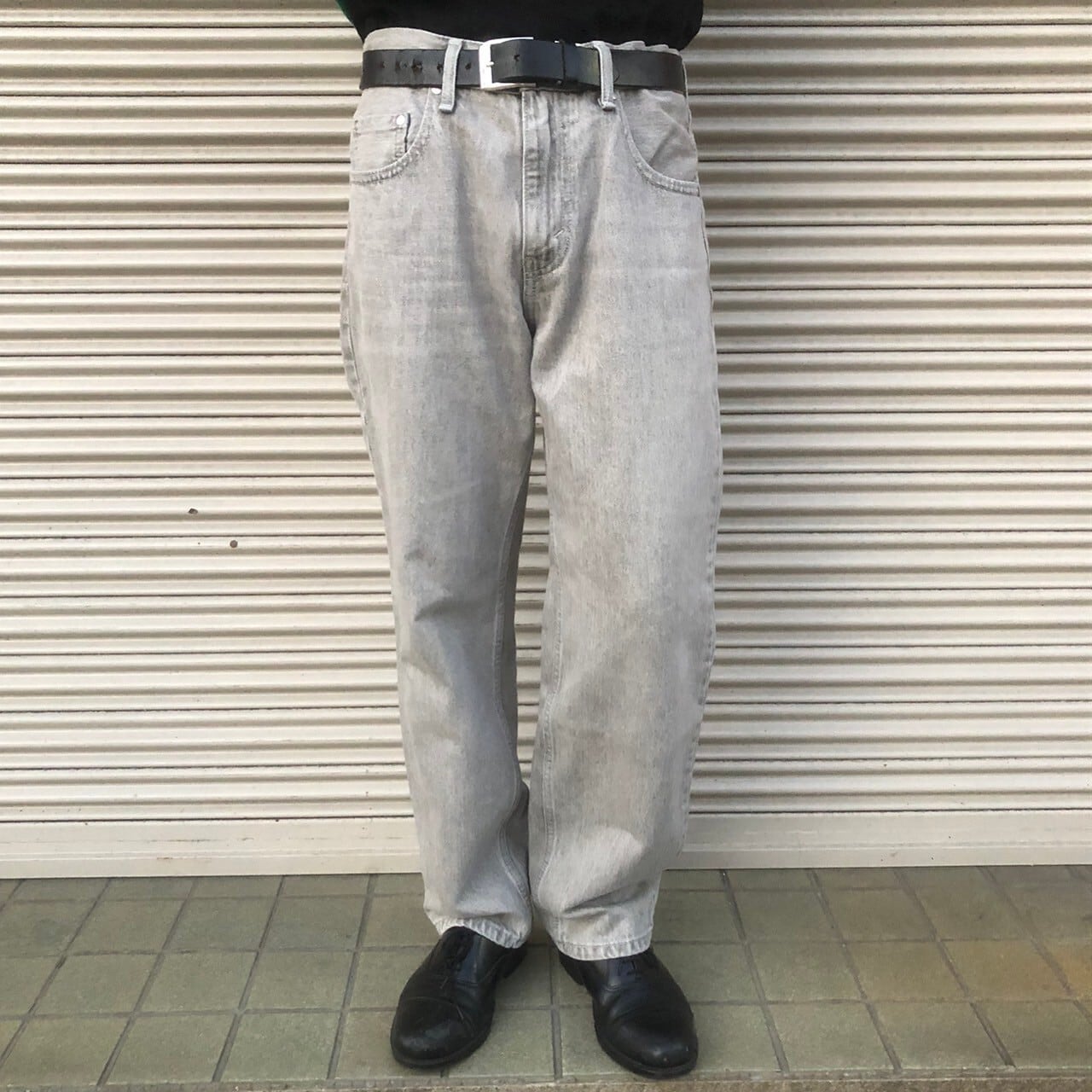 00s silver tab シルバータブ Levi's ブラックデニム パンツ バギー ヴィンテージ 先染め 90s Black Denim W30  L30 ジーパン グレー 82cm | 古着屋Gold