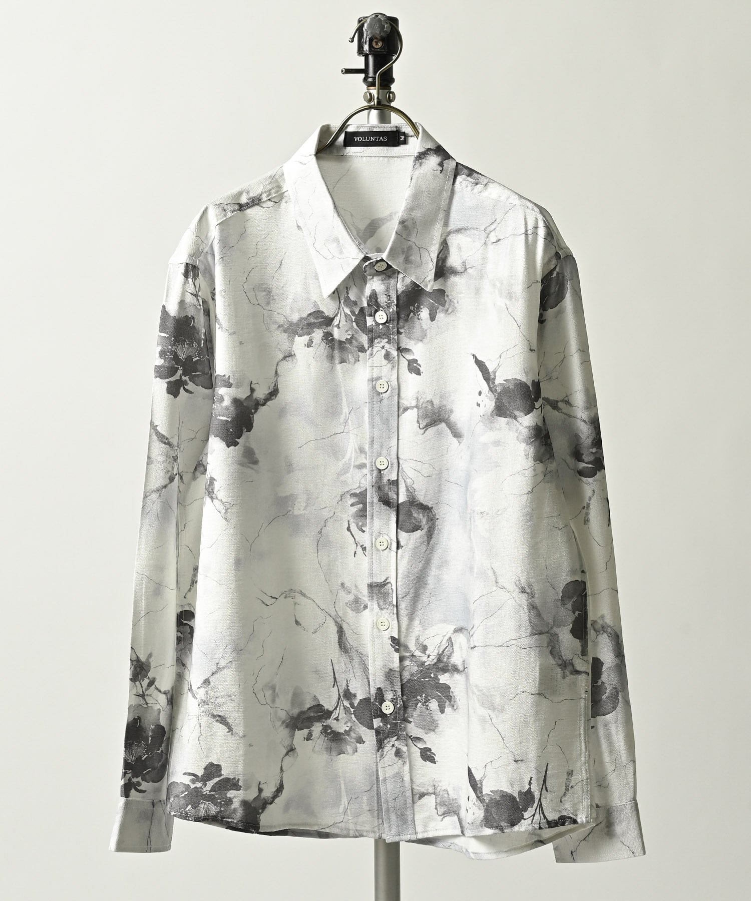 VOLUNTAS Floral print regular collar shirt (WHT) RS427003