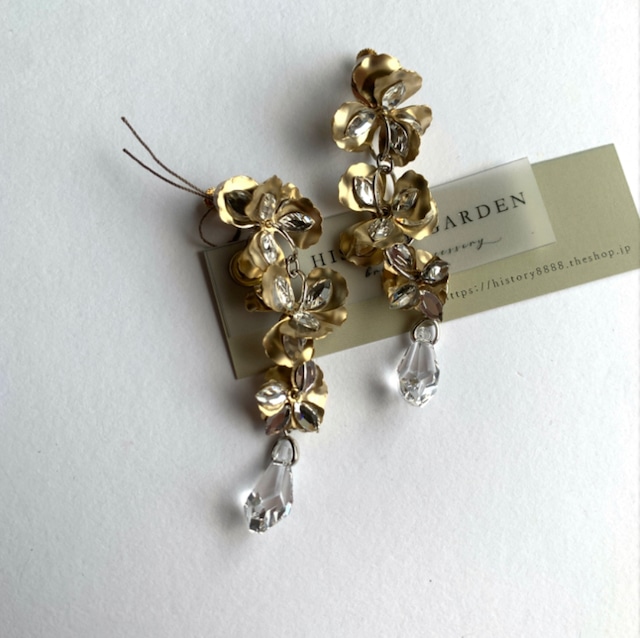 revival three flower crystal / pierce・earring