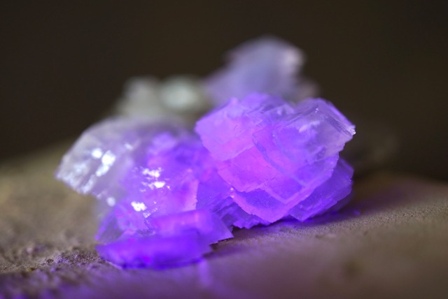 ブルガリア産蛍光カルサイト Fluorescence Calcite 1140