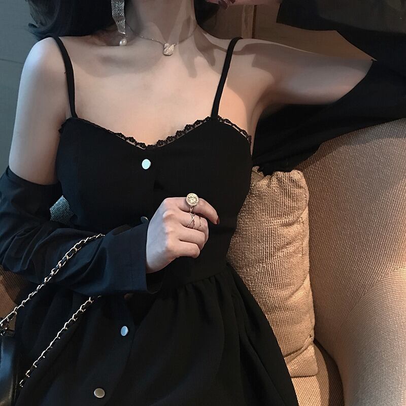 2020年の新しい女性の夏のスカートスタイルのスリムなサスペンダー香港スタイルのセクシーな黒の背中の開いたドレスツーピース YY-ファッション80936192709