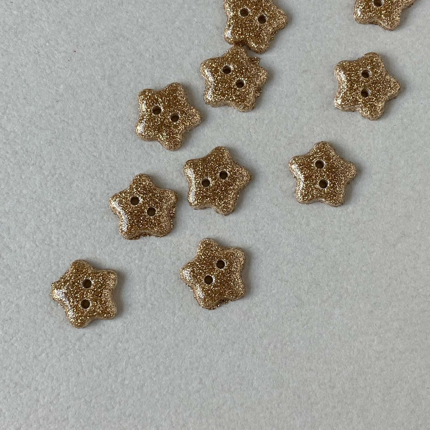 キラキラ星のフランスボタン(10mm)