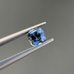 カラーチェンジジルコン 4.6x4.5mm, 0.64ct, ミャンマー産