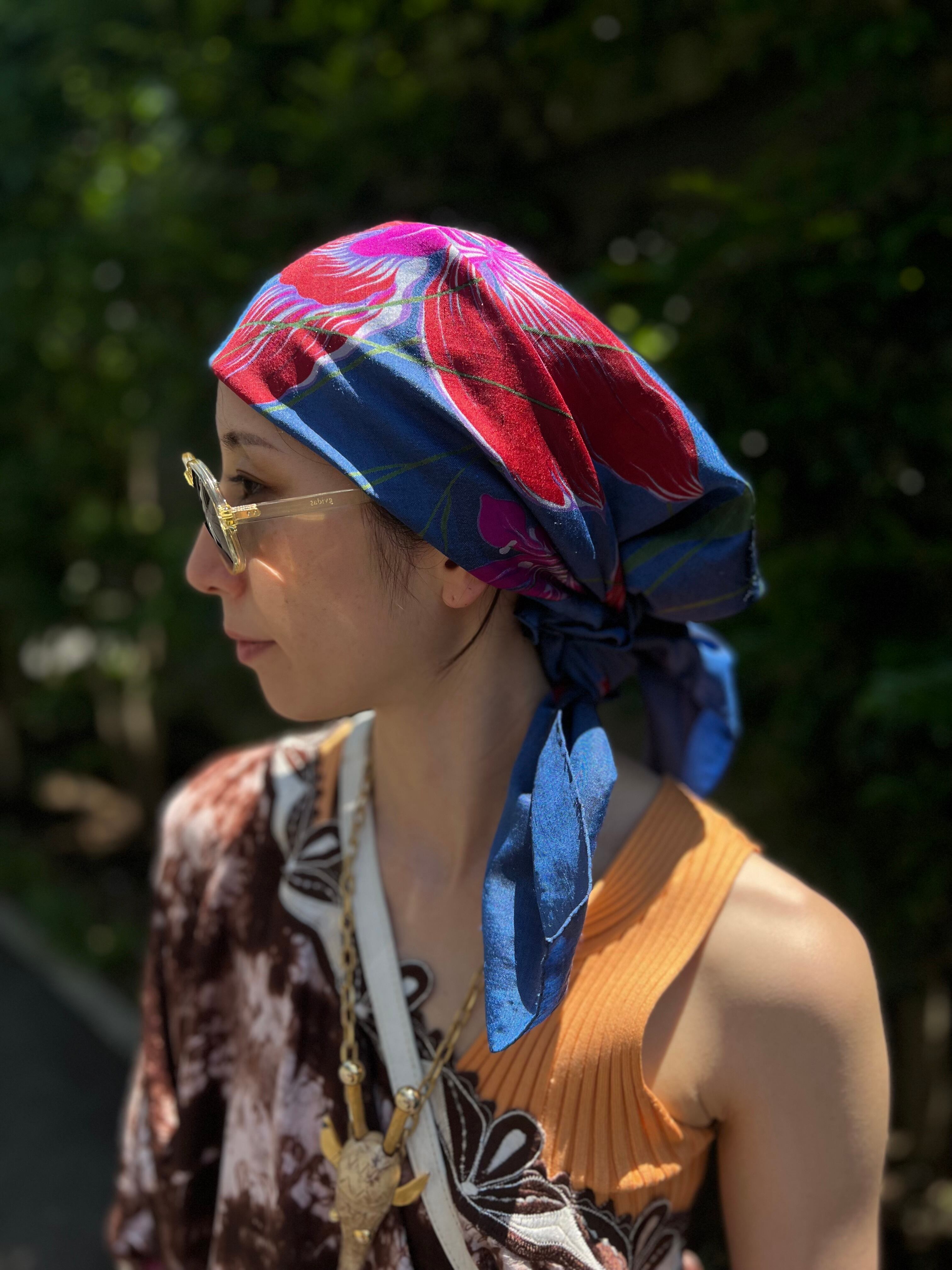 Vintage Thai silk navy × floral scarf ( ヴィンテージ タイシルク