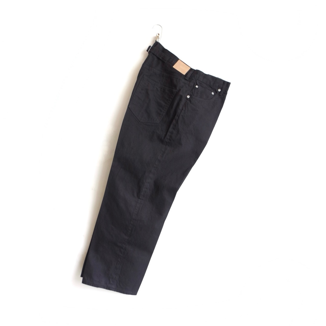 HATSKI　Back Buckle Denim  Black