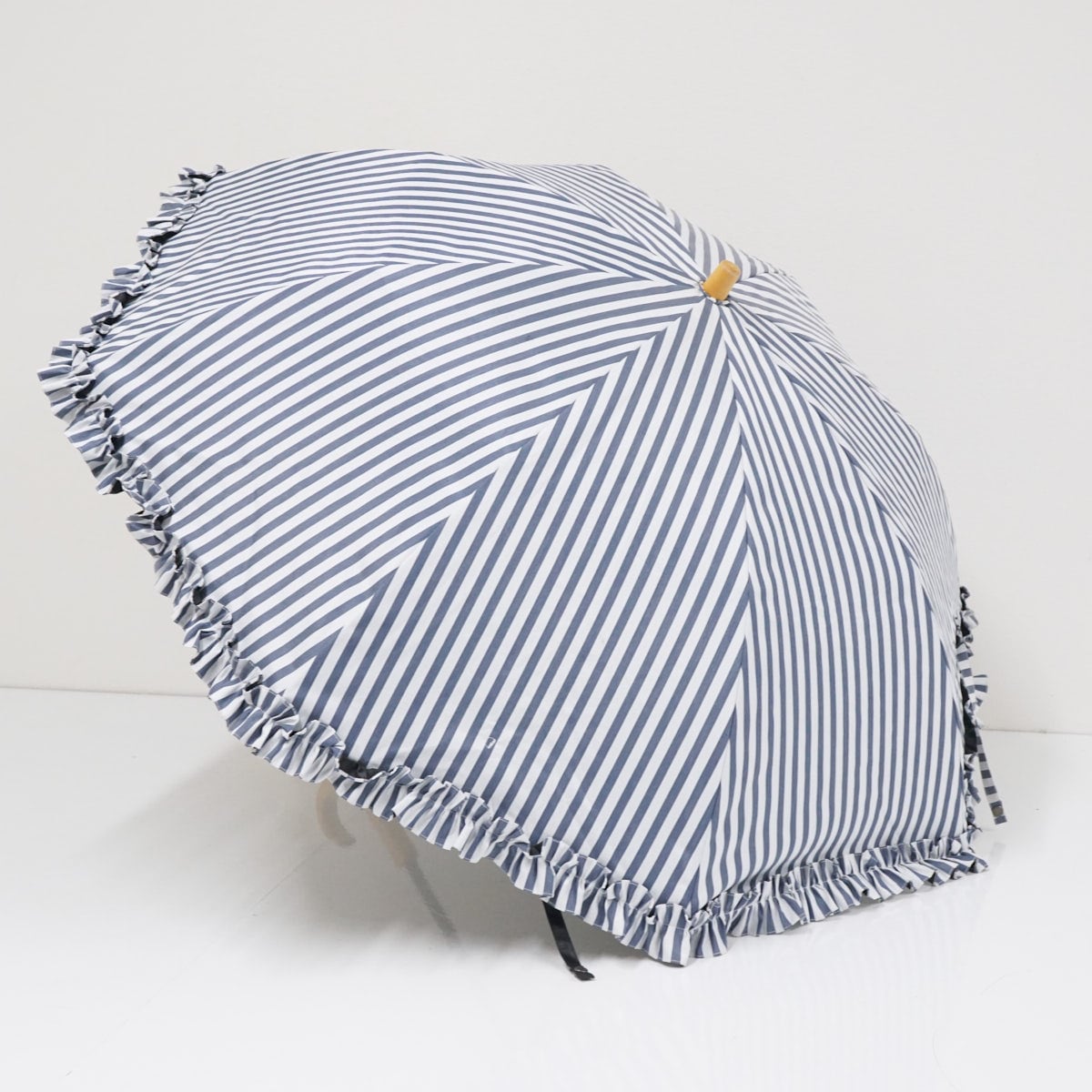 日傘 サンバリア100 完全遮光日傘 USED美品 Mサイズ ピンク ブラック