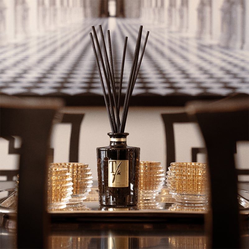 ORO ルームフレグランス 250ml ［ Teatro Fragranze Uniche ］ | REAL