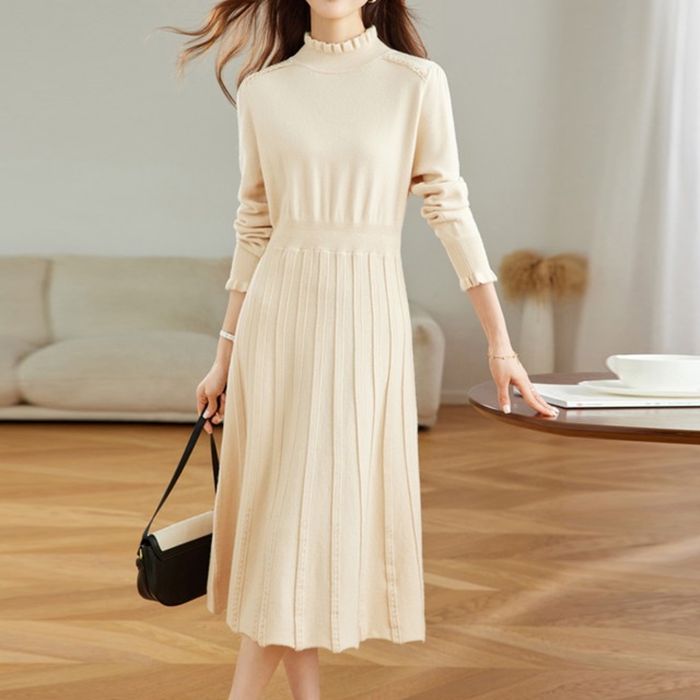 パールライン付きニットワンピース Me0671