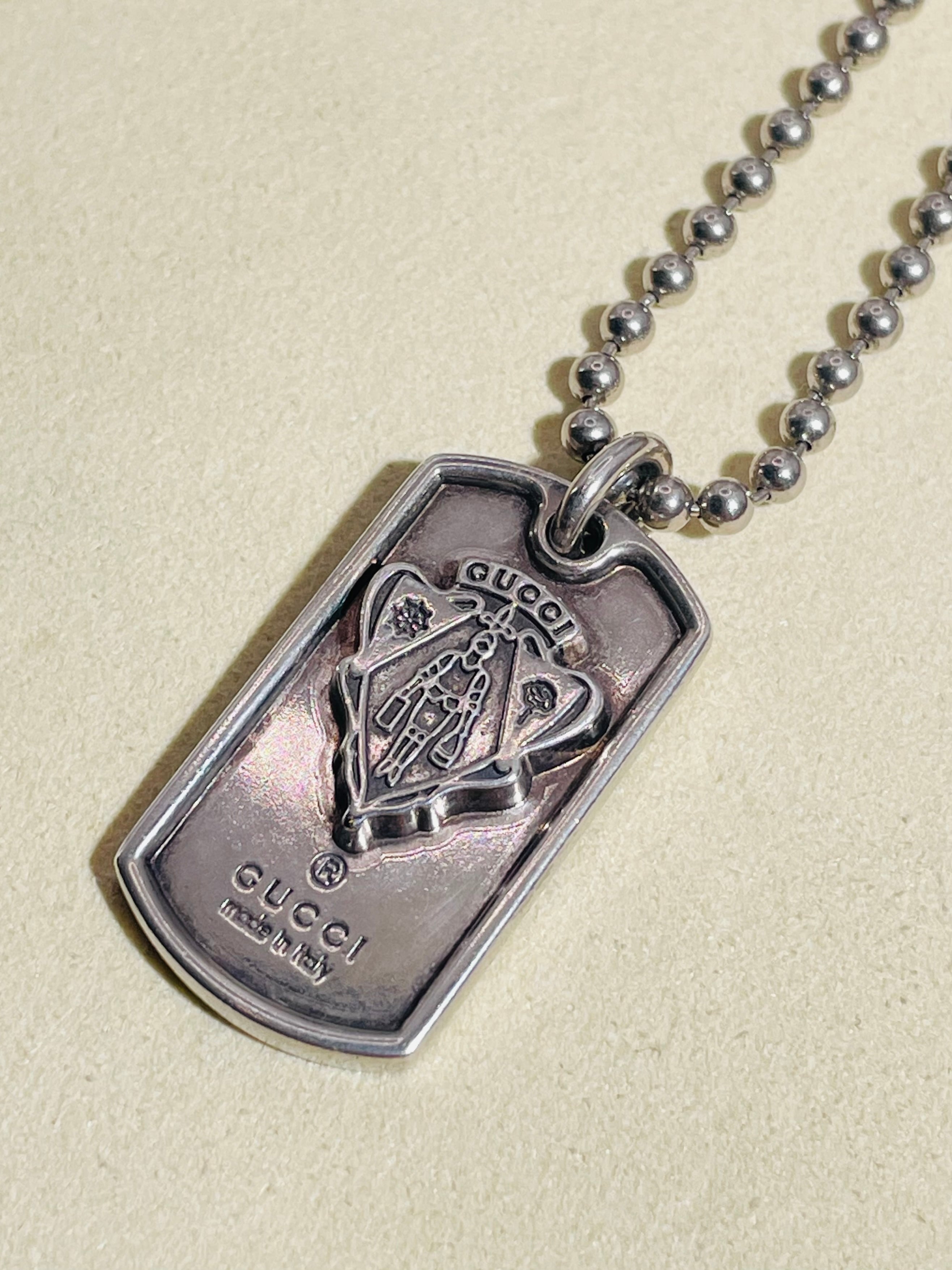 Crest Tag Pendant Necklace -GUCCI-
