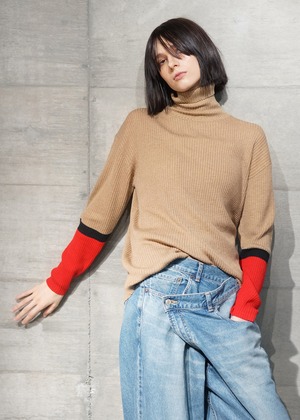 8252-0211／キャメル