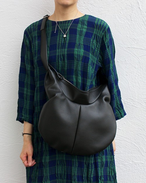 MARROW/round shoulder bag