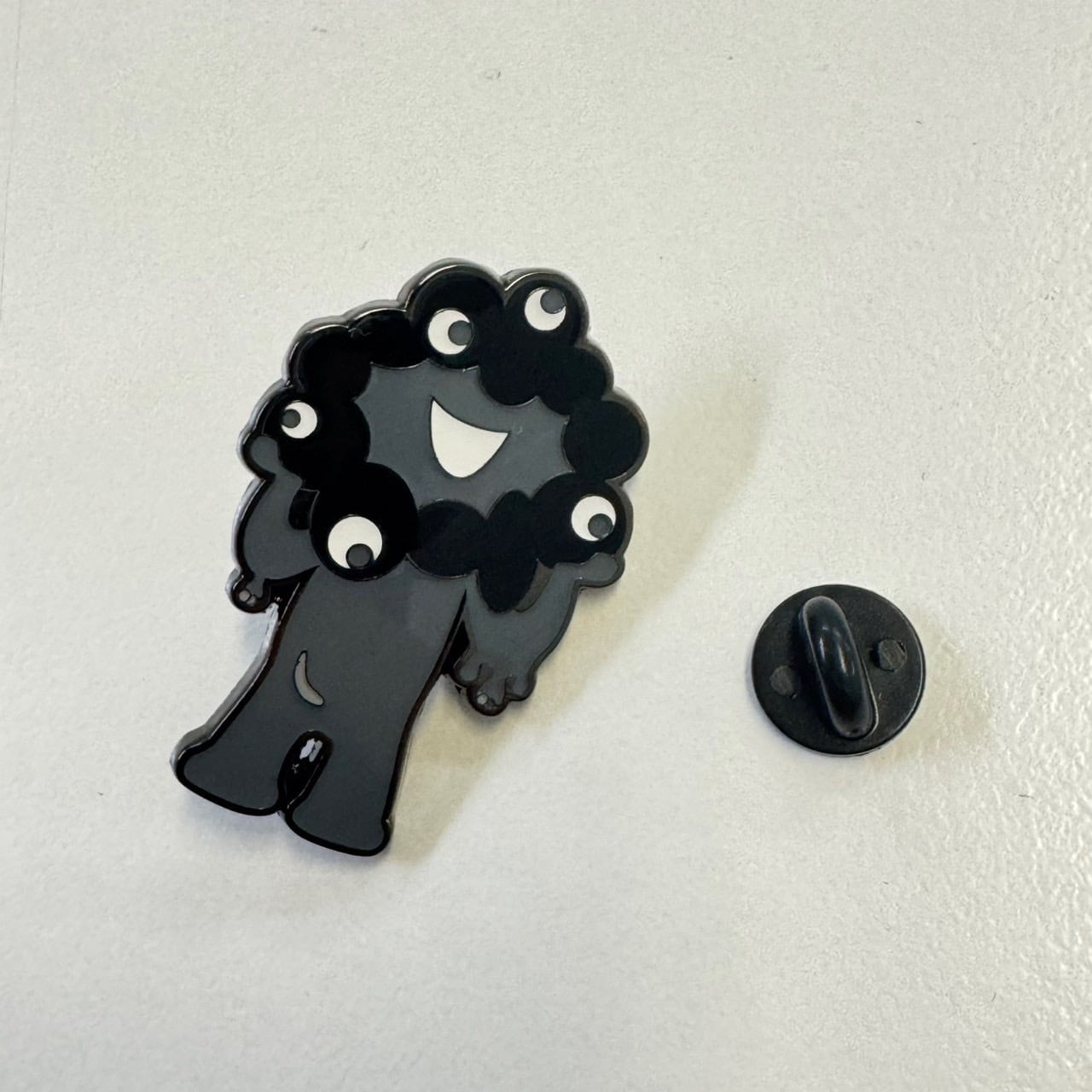 受注販売】 〈大阪・関西万博〉ピンバッジ ver.黒ミャクミャク（2026年
