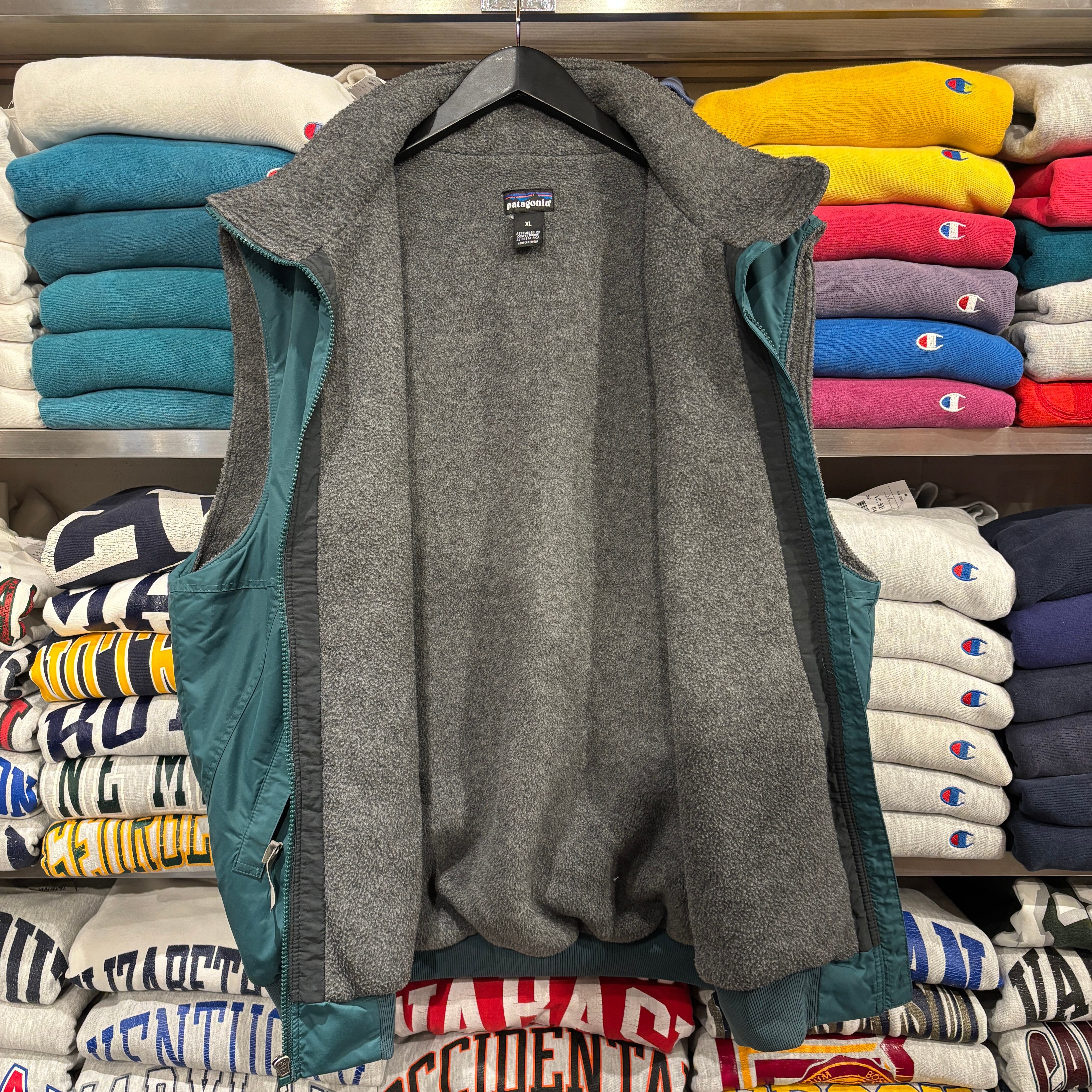 90s PATAGONIA SHELLED SYNCHILLA VEST | BerBerJin / & BerBerJin
