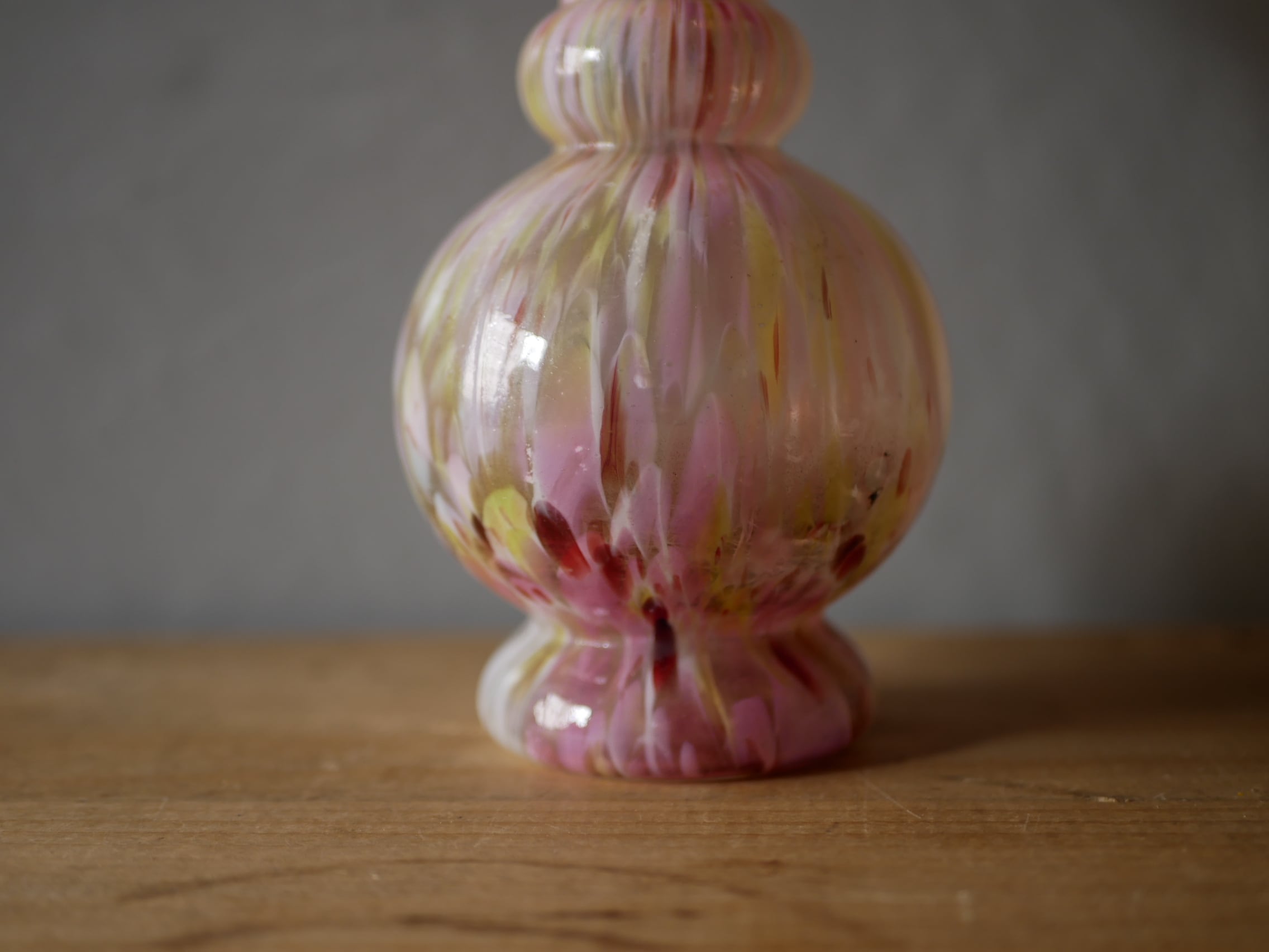 クリシー オパリンガラス フラワーベース フランスヴィンテージ