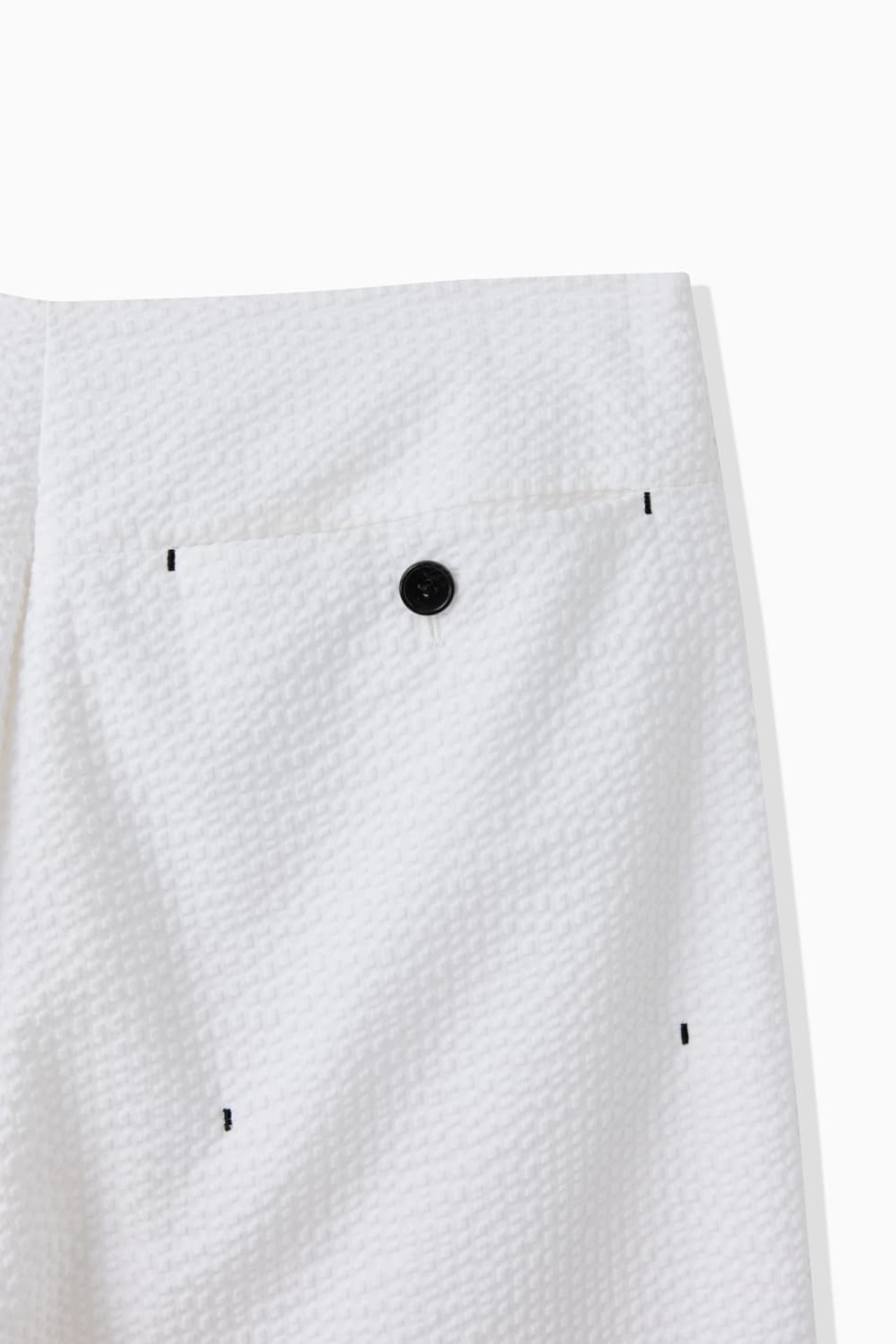 FOURAM - SHEER SEERSUCKER HAKAMA PANTS ：WHITE｜シアーサッカー／袴パンツ／USコットン混／フロントアジャスト／セットアップ対応