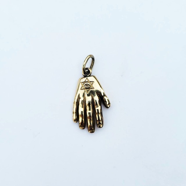 23K GOLD PLATED 925 SILVER HAND PENDANT / FACE