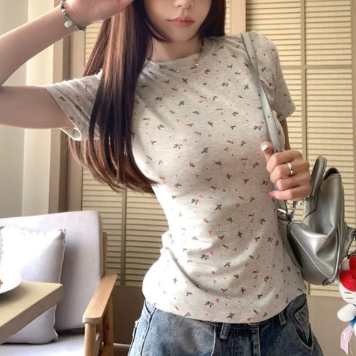 クルーネック小花柄Tシャツ ・77018