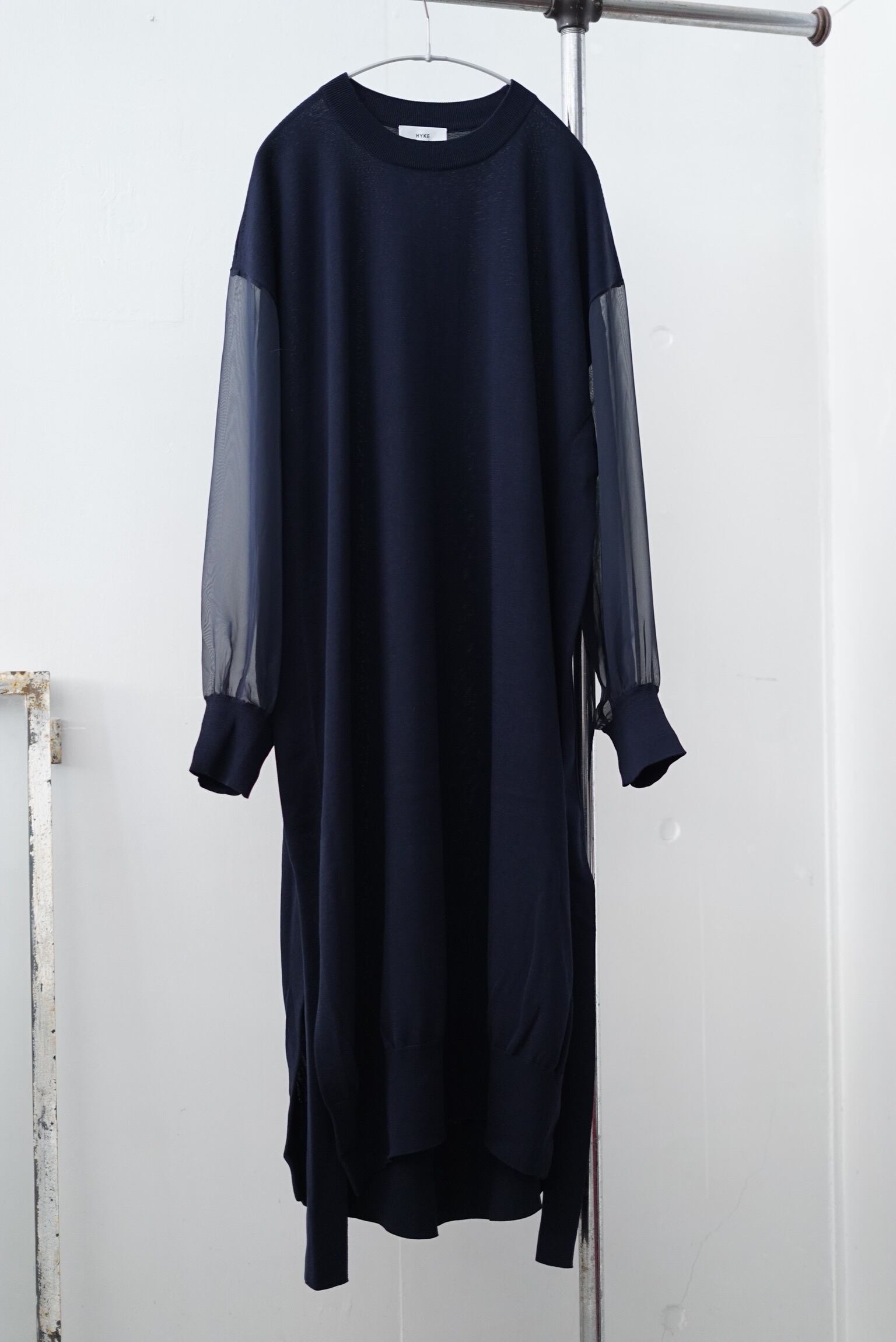 HYKE / CREW NECK SWEATER DRESS（ BLACK / OATMEAL / NAVY ) | JUQUI 