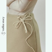 淡い羽音をまとう影色：トンボボアスカート《XU0271》