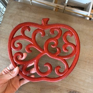 コベントアイアン トリベット アップル　鍋敷き　林檎　りんご　trivet 　apple