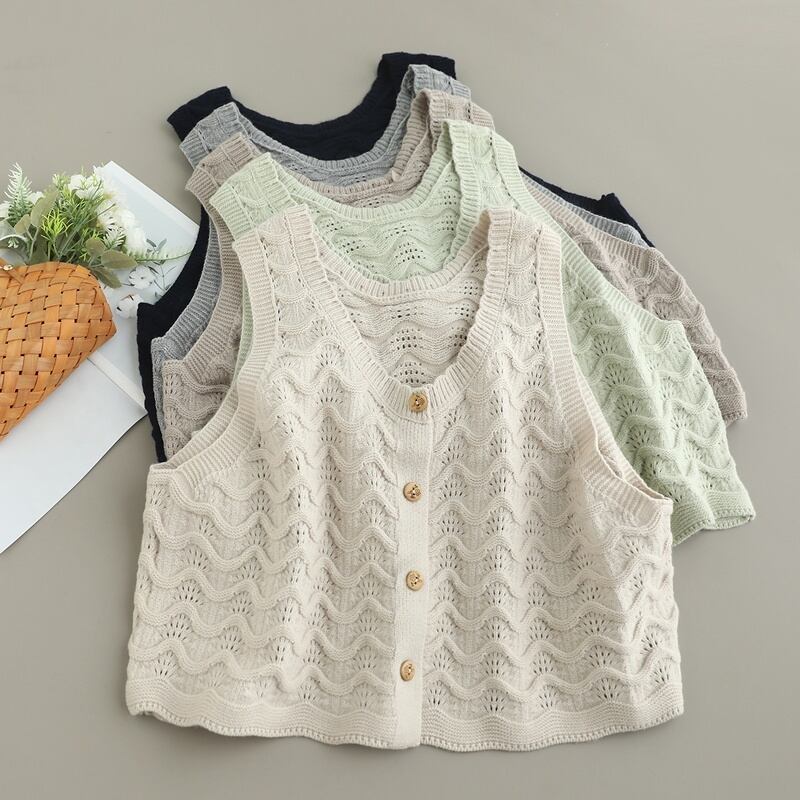 ボタンショートルーズVネックニットベスト W1537