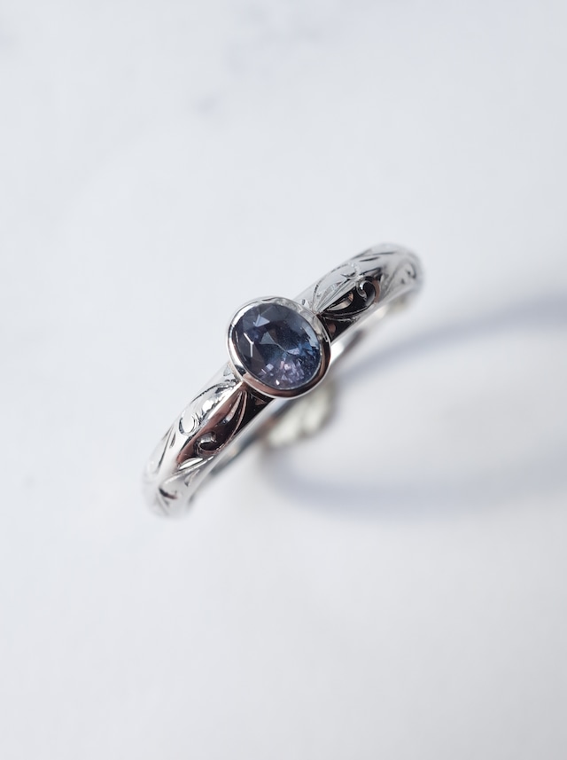 ‎Bekily Blue Garnet Ring