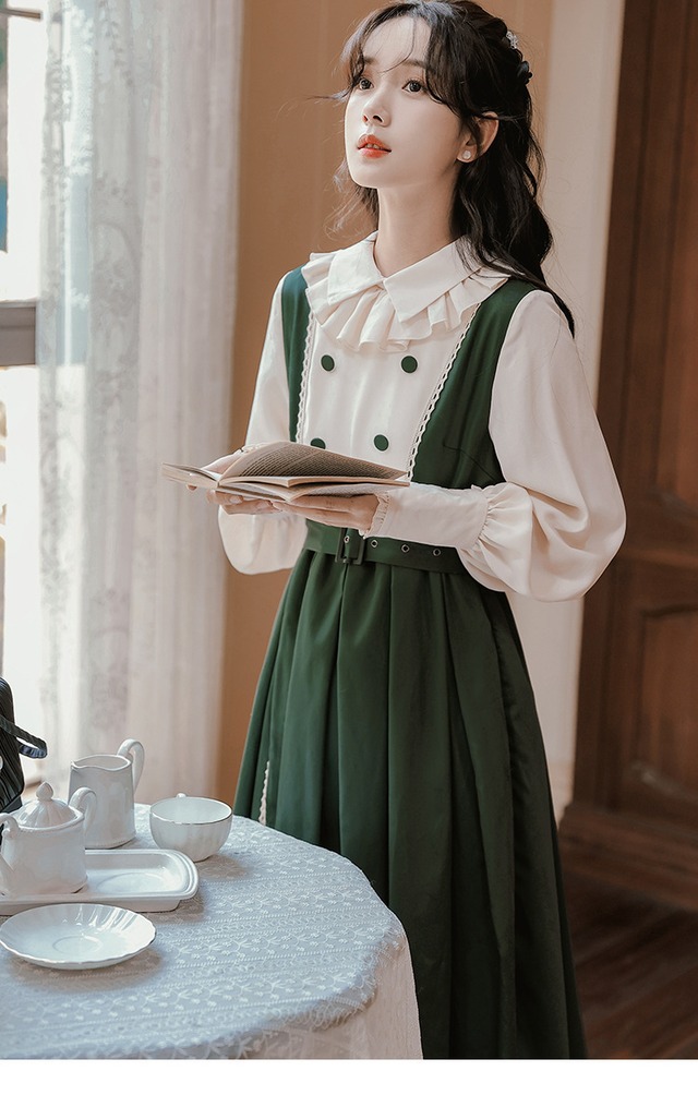 レトロフラワースイートガーリーワンピース