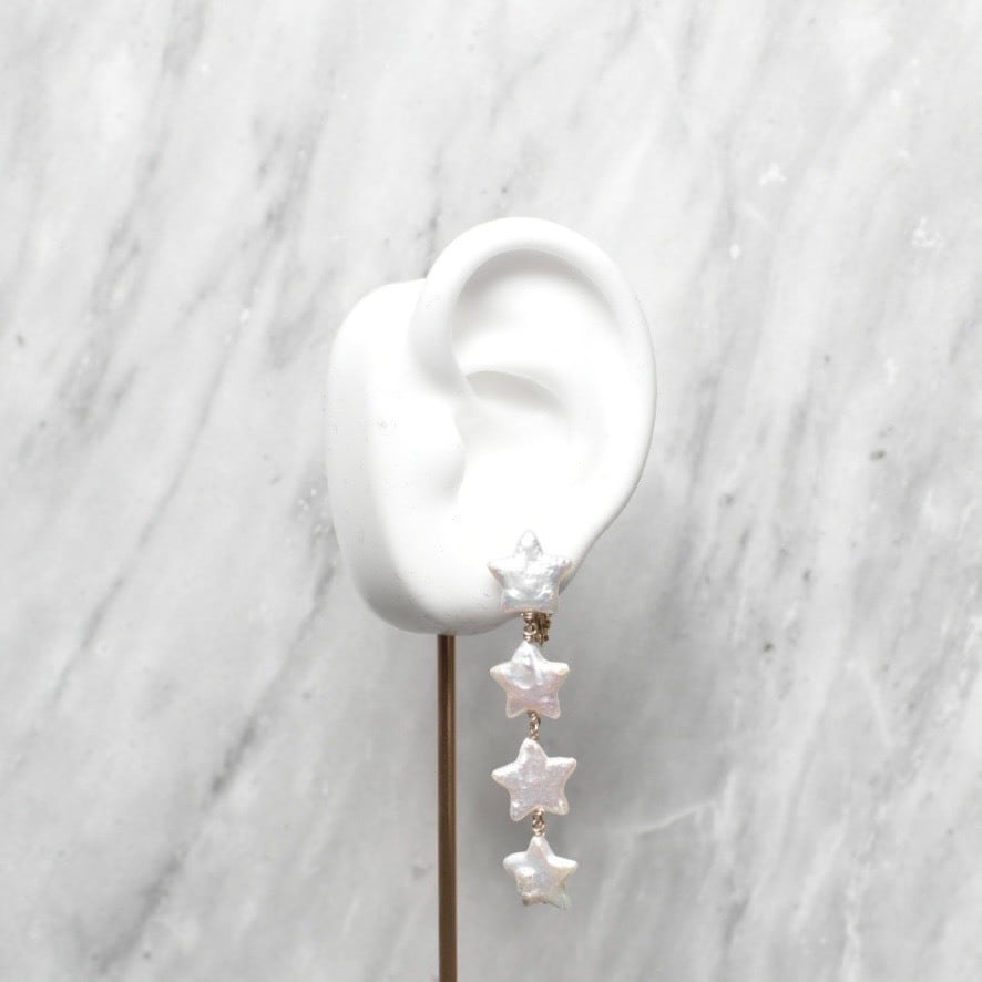 【衣】COSCOS スターパール4連ピアス