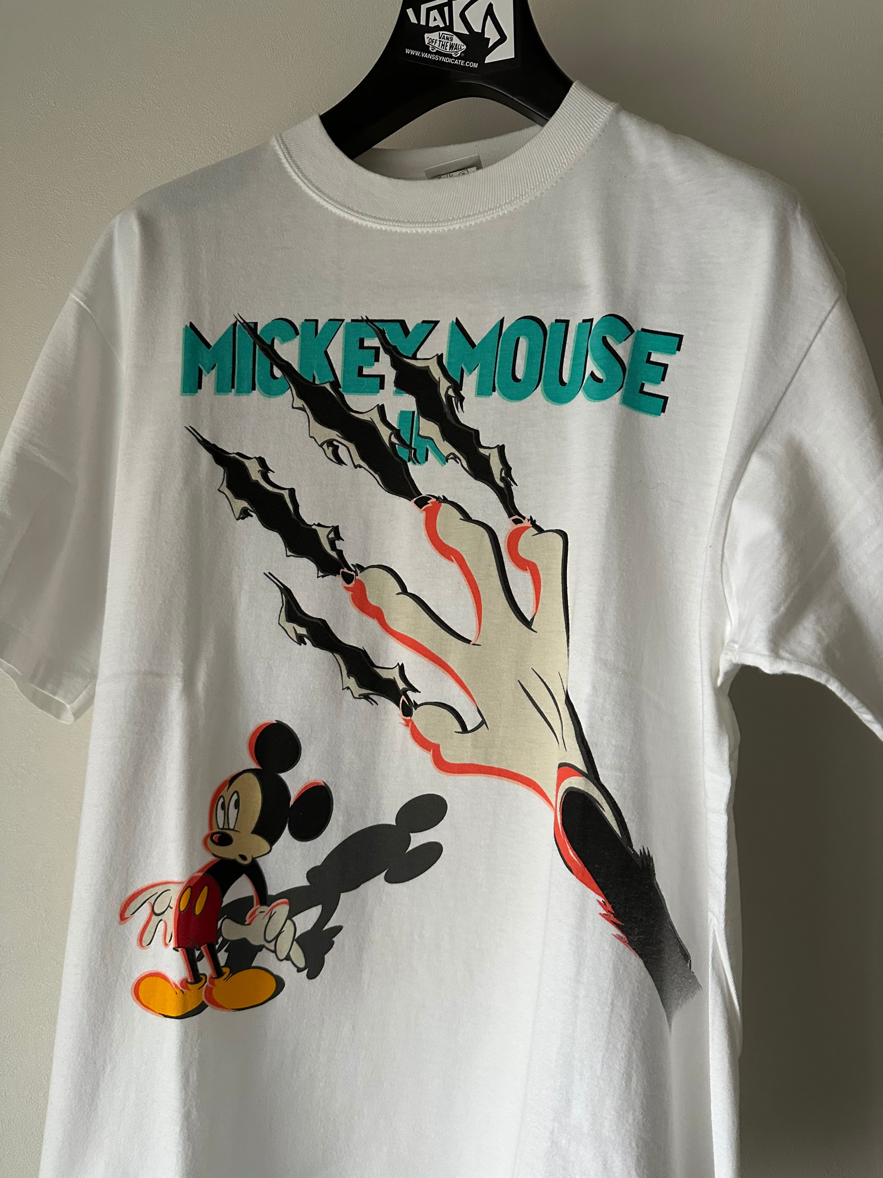 90's MICKEY MOUSE “RUNAWAY BRAIN” Tee size M made in USA | VINTAGE