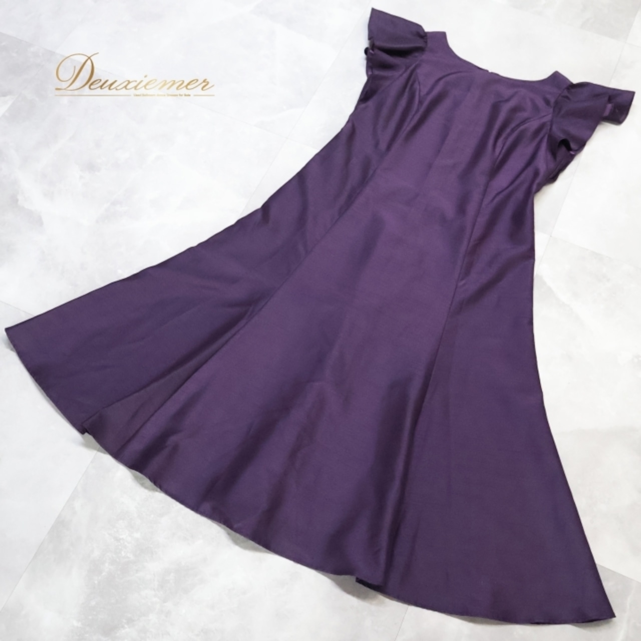 フラダンス 衣装 ワンピース ドレス ブルーヘブンカンパニー パープル系 BLUE HEAVEN COMPANY ワンカラー 無地 シンプル きれい 上品 大人っぽい 華やか 鮮やか かわいい 紫 ハワイアン アロハ フラ ダンス レッスン 練習 おしゃれ