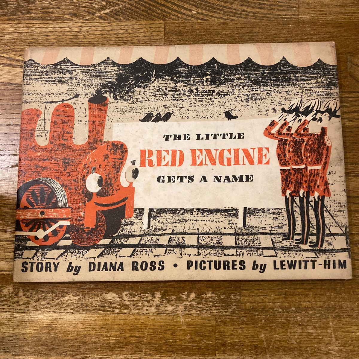 The Little Red Engine Gets a Name / Diana Ross, Lewirr-Him | 百年