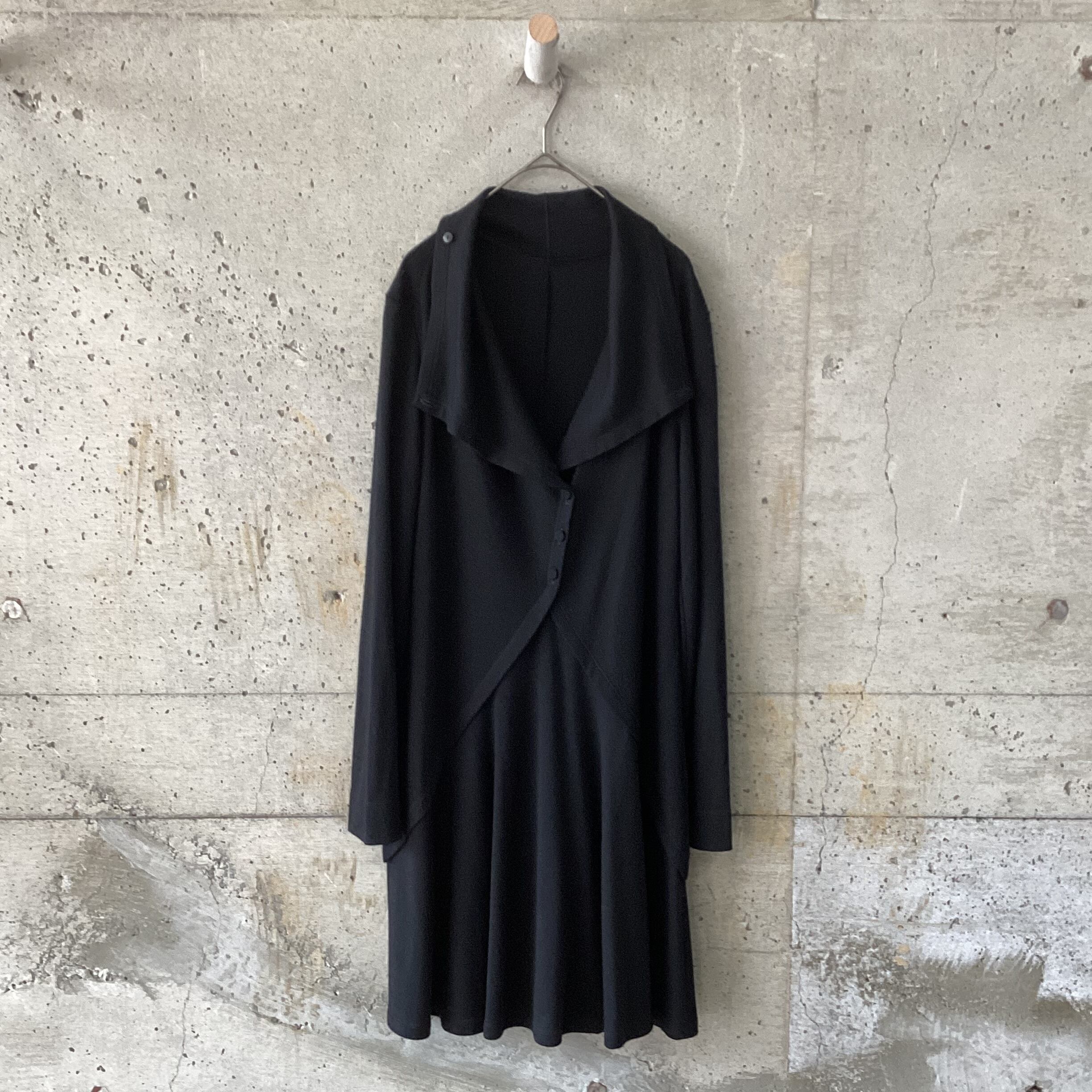 Black thin dress