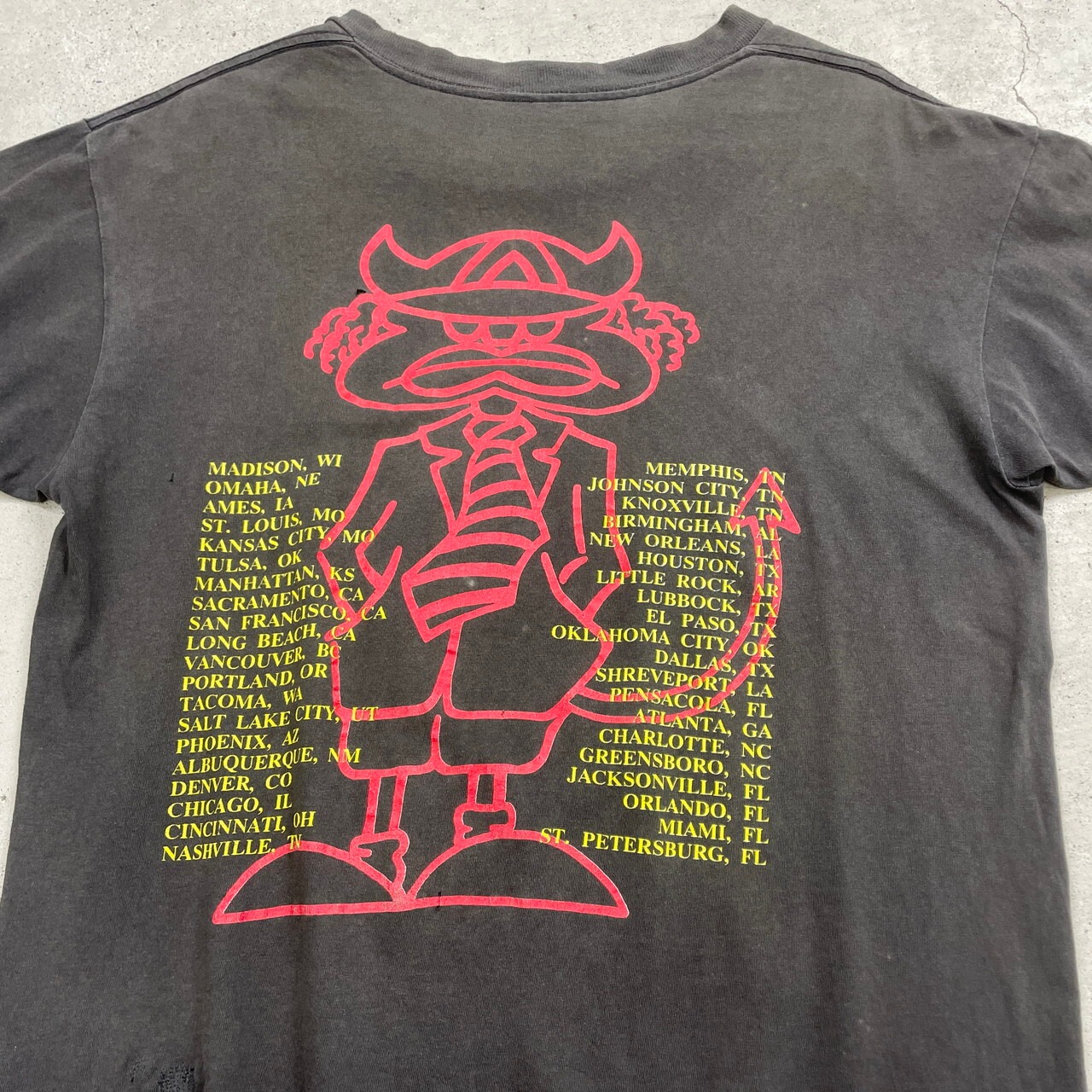 90年代 AC/DC バンドTシャツ バンT The Razors Edge メンズM-L相当 
