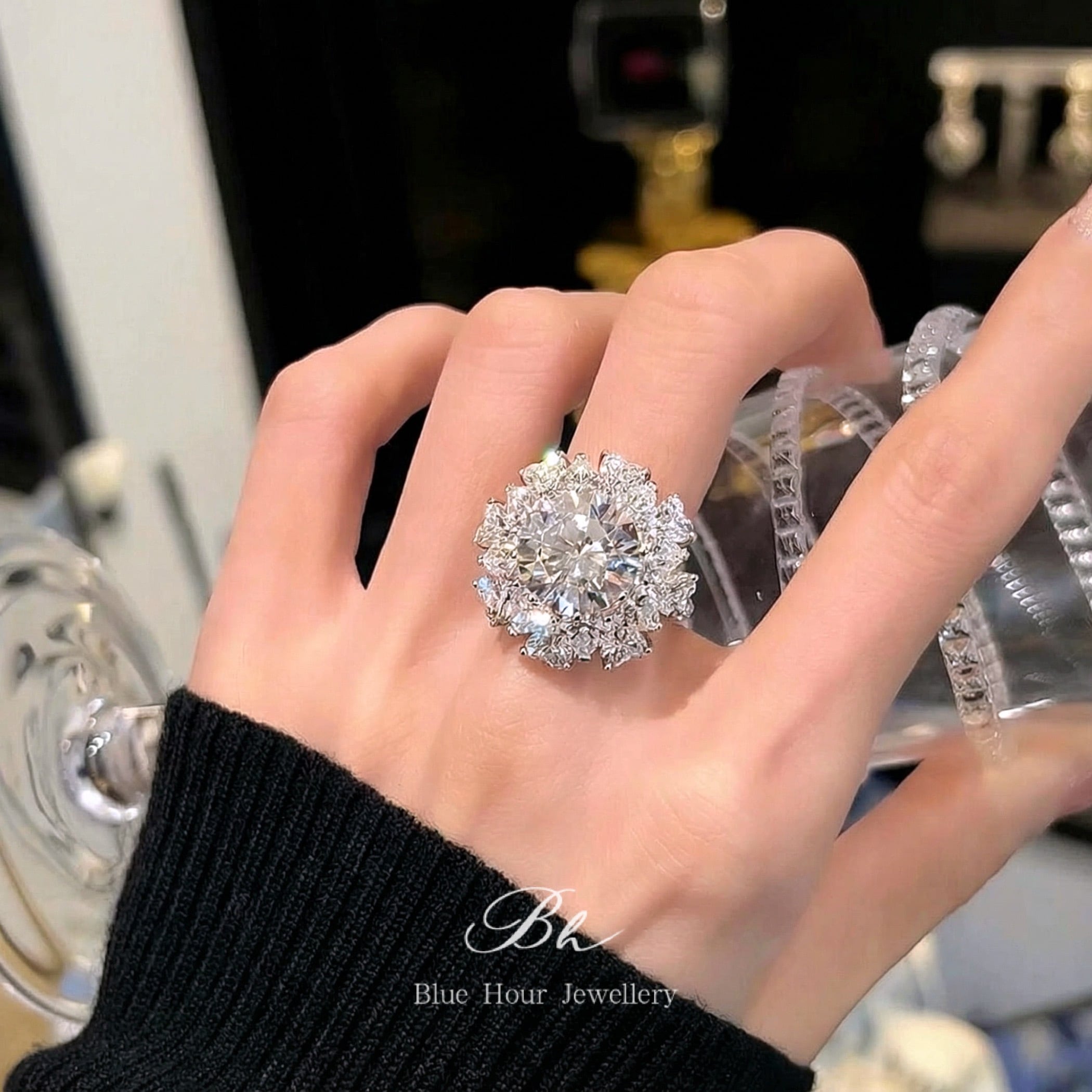 5ct フラワー モアサナイト/ハイカーボンダイヤモンド キラキラ