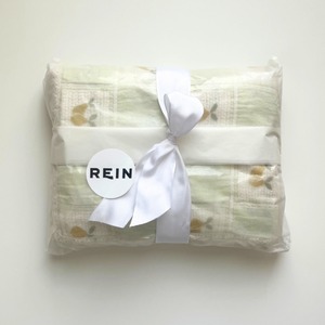 GIFT WRAPPING（Simple,Box,Charm）