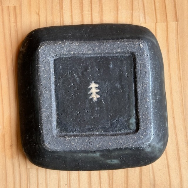 宇田令奈　085四角皿