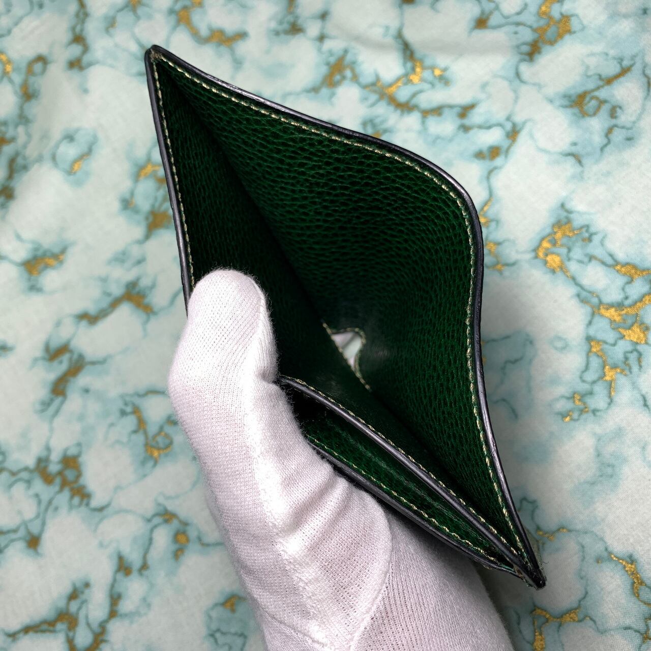 エレファントレザー 小さめ2つ折り財布 (裏革に手が触れない高級仕様