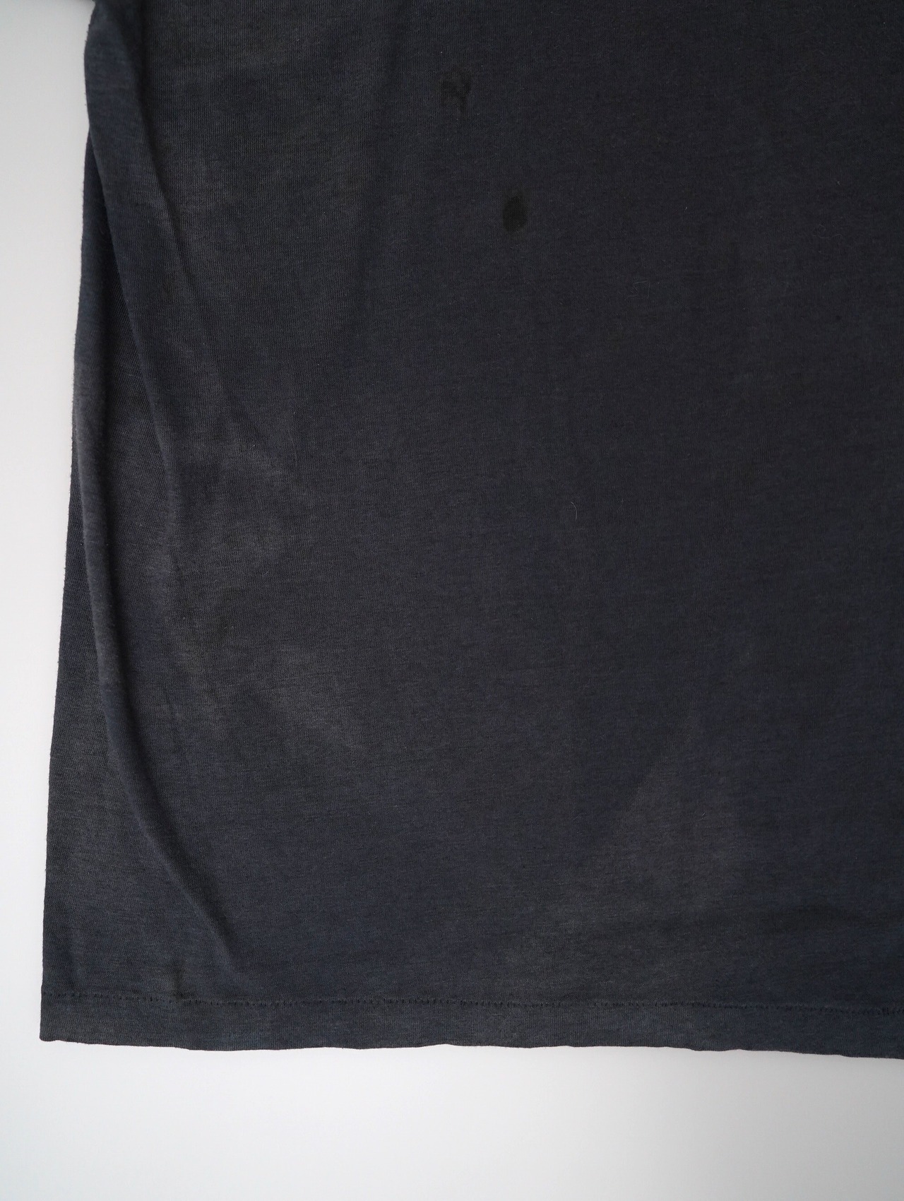 80-90s Austin Power print tee
